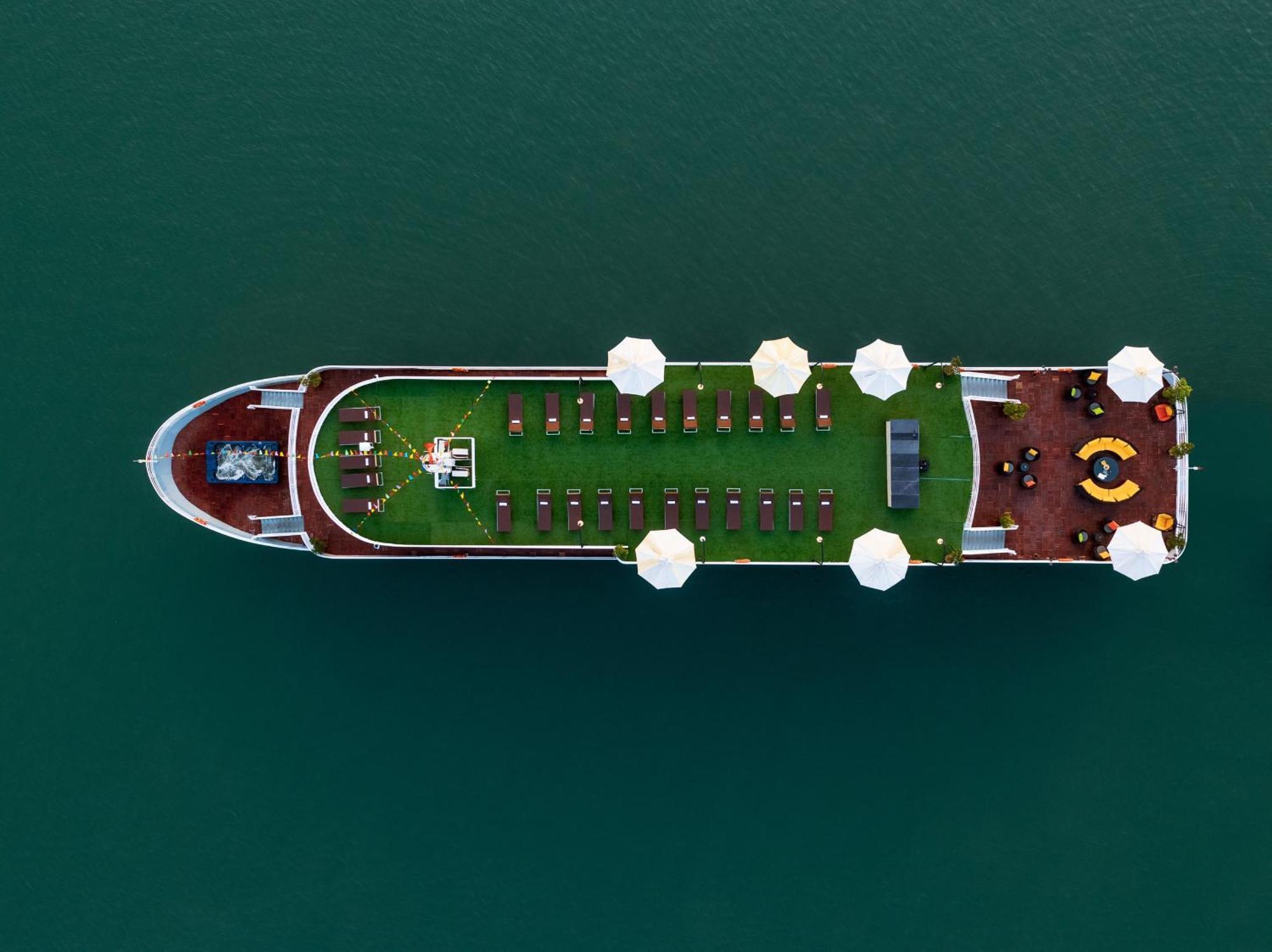 Halong Dragon Bay Cruise Hotel Ha Long Exterior photo